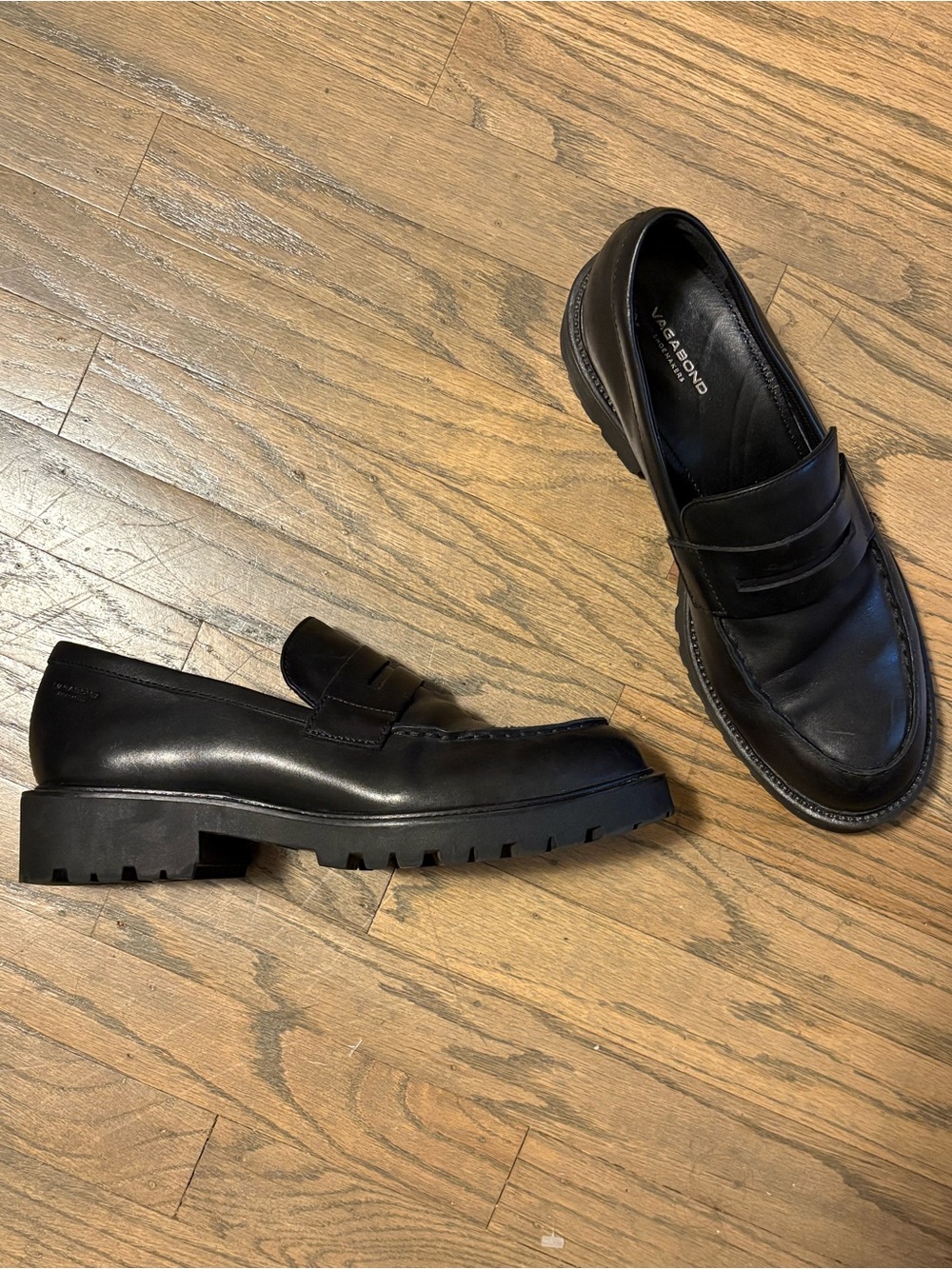Vagabond Black Leather Loafers